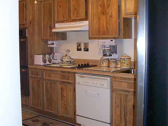 2nd image of 5904 Mount Eagle Dr APT 301