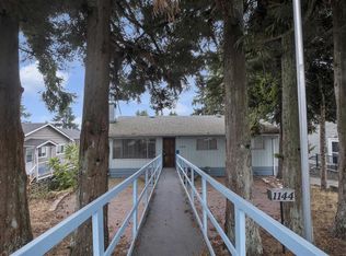 1144 Rochester Ave, Coquitlam, BC V3K 2X4
