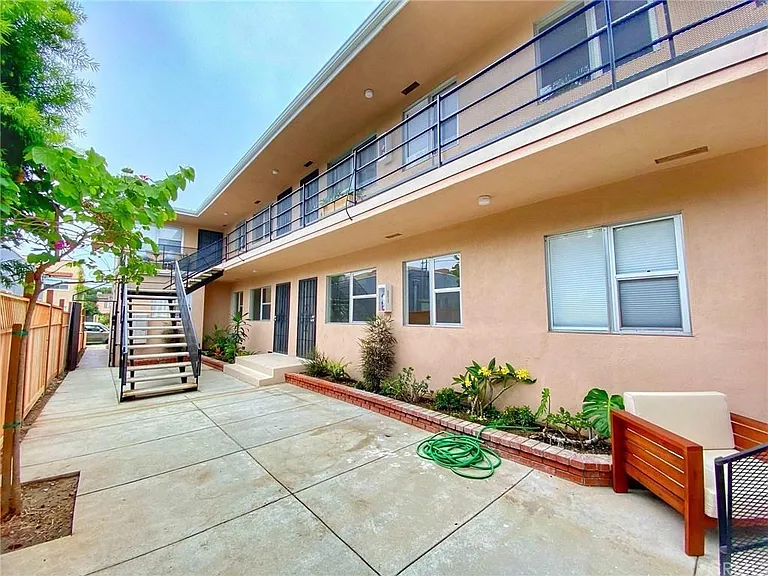2111 E Bermuda St #5 — Photo 17