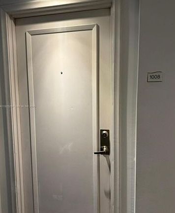3rd image of 18800 NE 29th Ave APT 1008