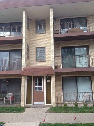 1st image of 4550 N Linder Ave APT 2E
