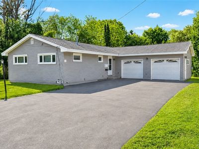 11 Bellewood Cir, North Syracuse, NY, 13212
