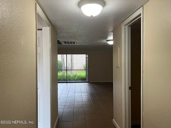 3rd image of 8880 OLD KINGS Road S #40