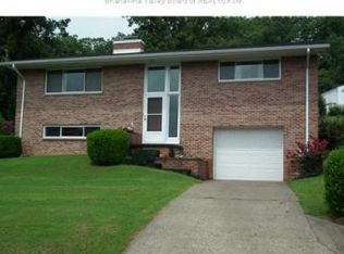 117 Stoffel Rd, Elkview, WV 25071