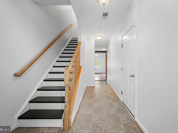 5th image of 286 Starkeys Lndg