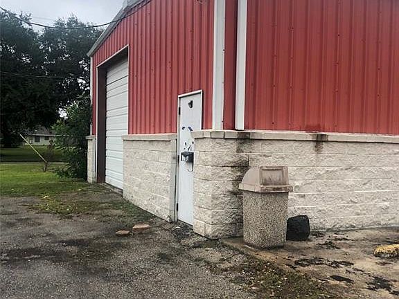 5th image of 6800 Bayway Dr