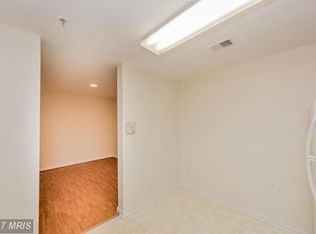13772 Lark Song Dr, Germantown, MD 20874