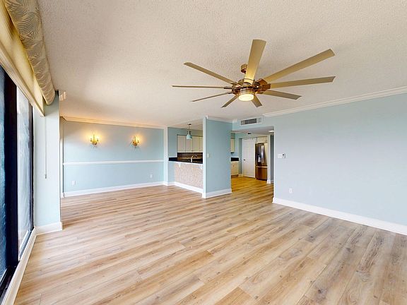 3rd image of 1301 1st St S APT 1604