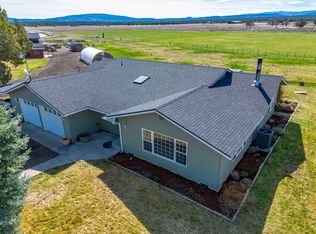 25025 Dodds Rd, Bend, OR 97701
