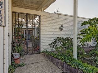 5162 Pacifica Dr, San Diego, CA 92109