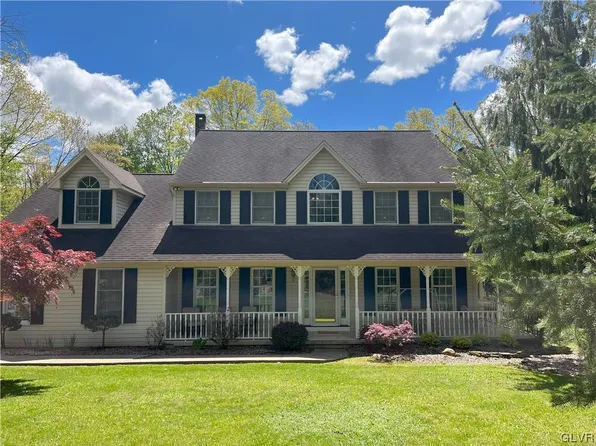 4659 Aspen Dr, Walnutport, PA 18088