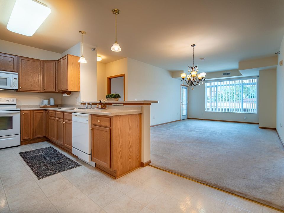 1st image of 8200 W 33rd St APT 208