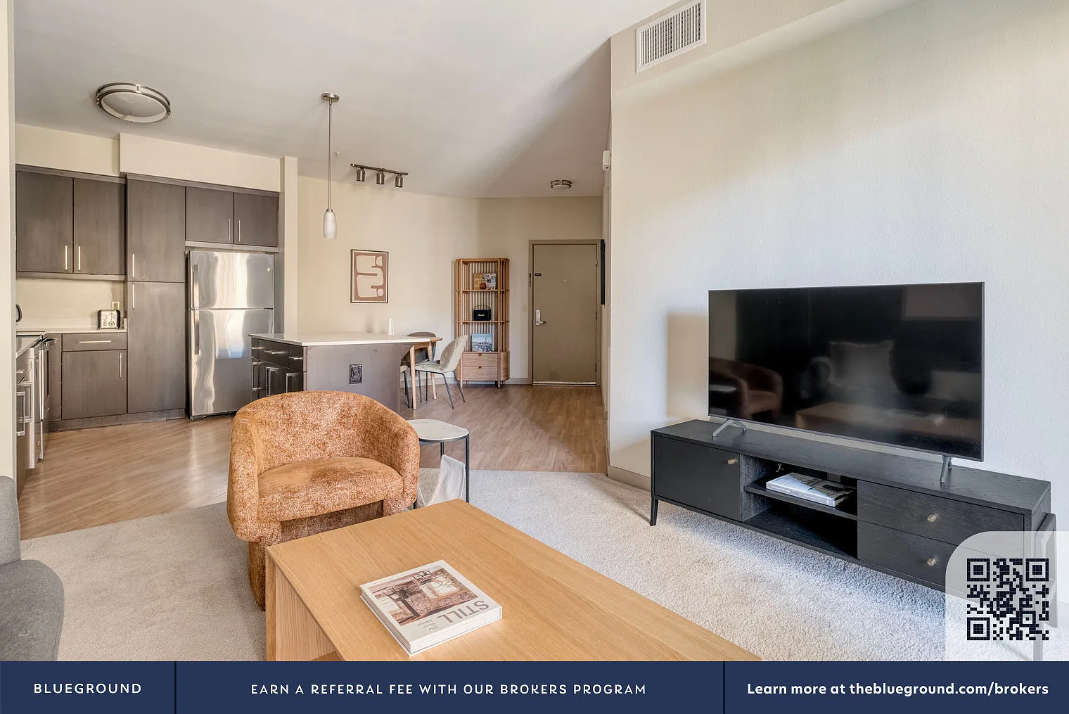 2 bed, 2.0 bath, 1105 sqft, $2,490 — Photo 3