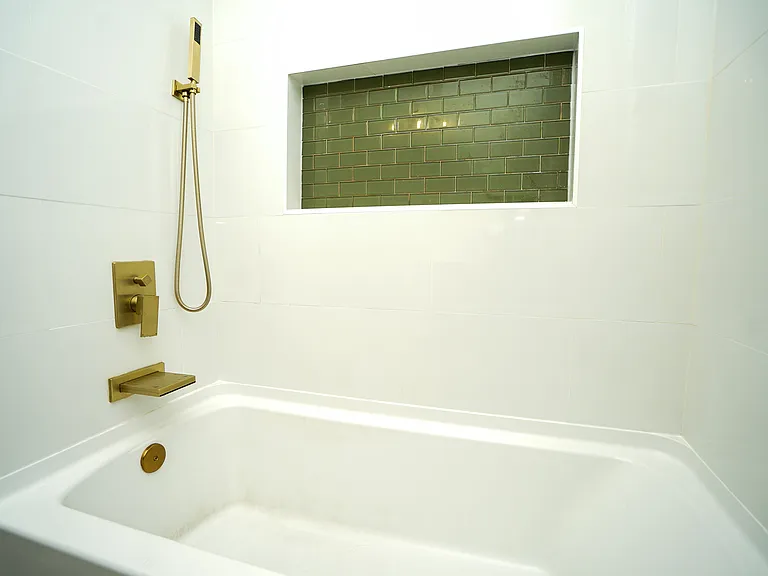 Hood Dr — Photo 9