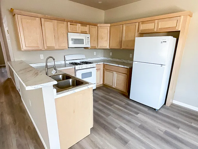 8948 Ankerson St #A & B — Photo 7