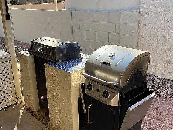West BBQ patio