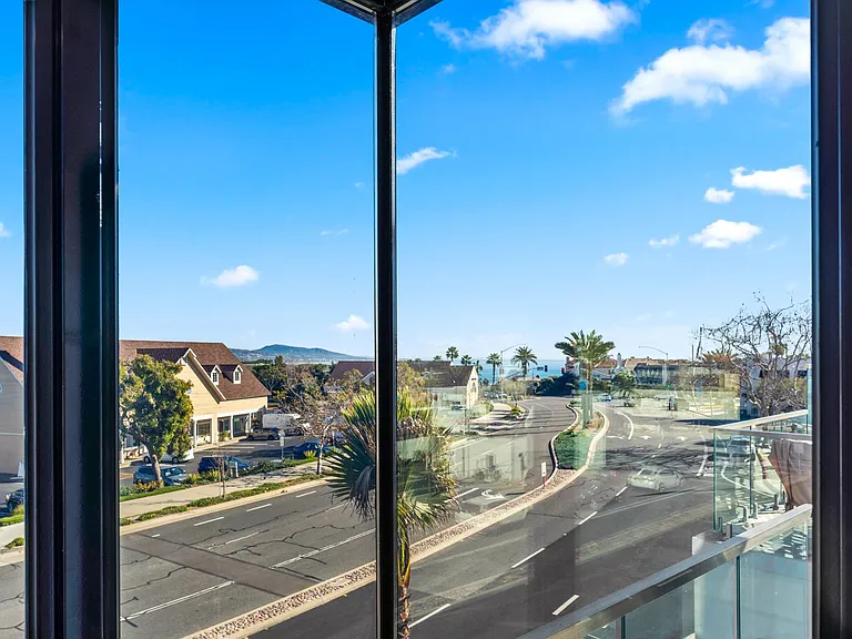 34177 Pacific Coast Hwy — Photo 32