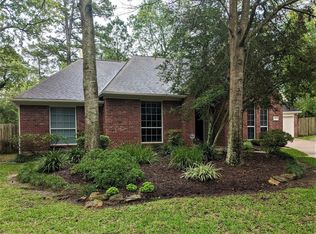 11 Sun Shower Ct, Spring, TX 77381