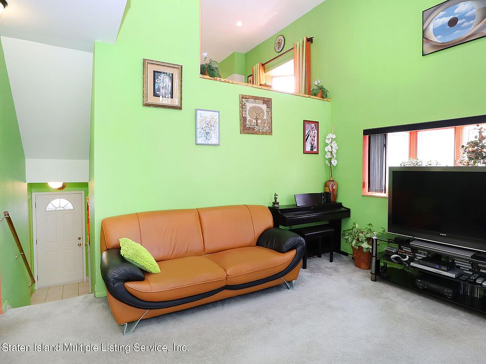 18 Grasmere Ct, Staten Island, NY 10305 MLS 1162363 Zillow