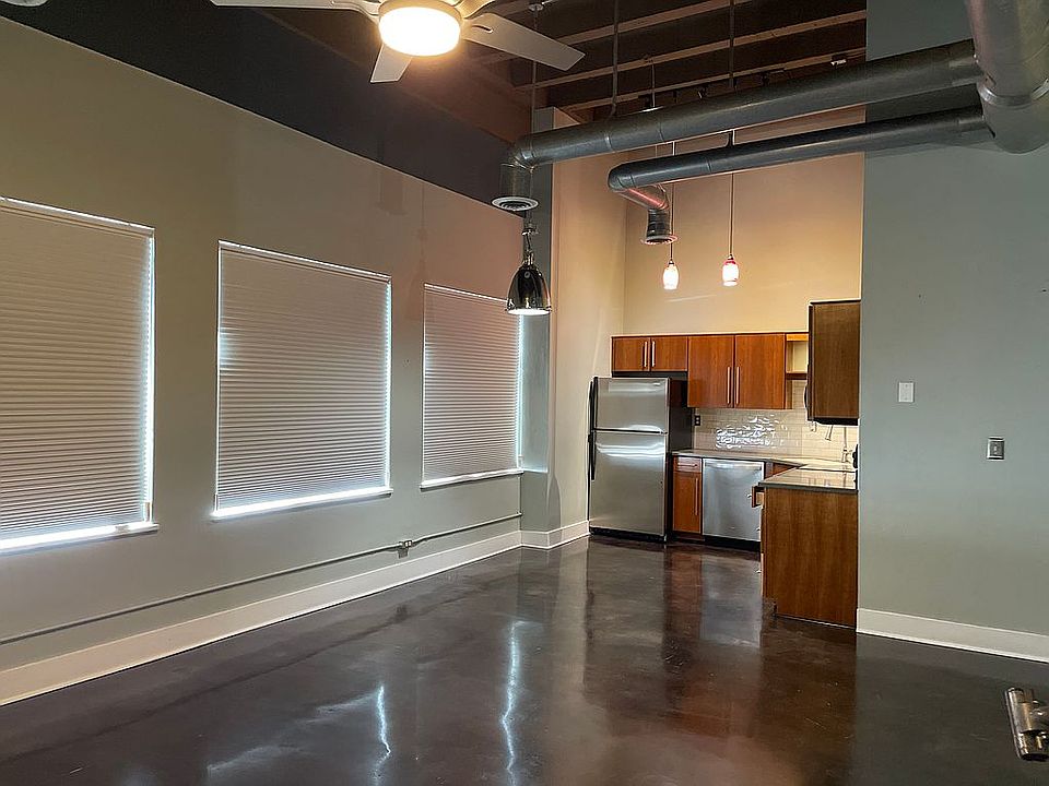 1st image of 2112 Morris Ave Unit 207