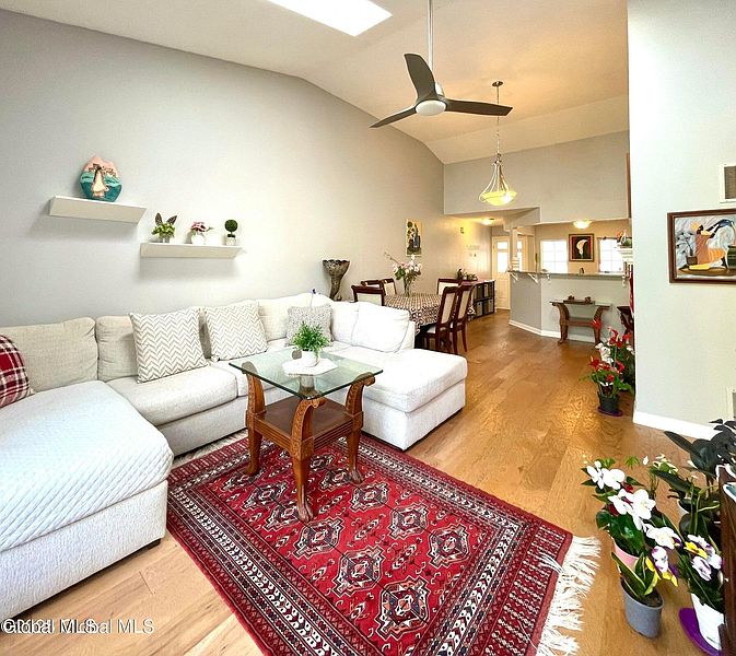 3rd image of 4306 S Foxwood Drive