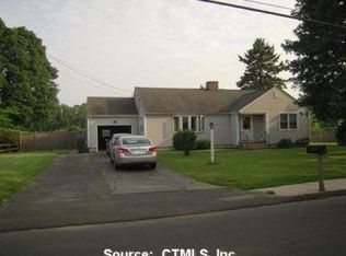 22 Ninety Rod Rd, Clinton, CT 06413