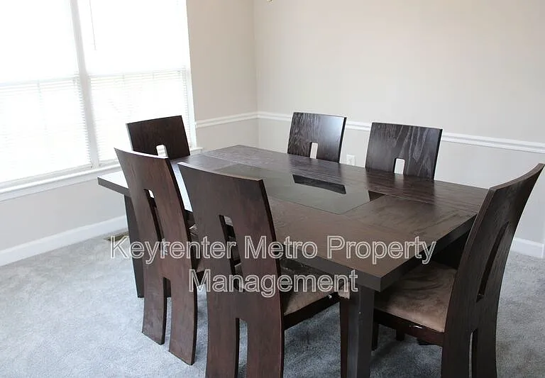 1614 Albert Dr — Photo 20