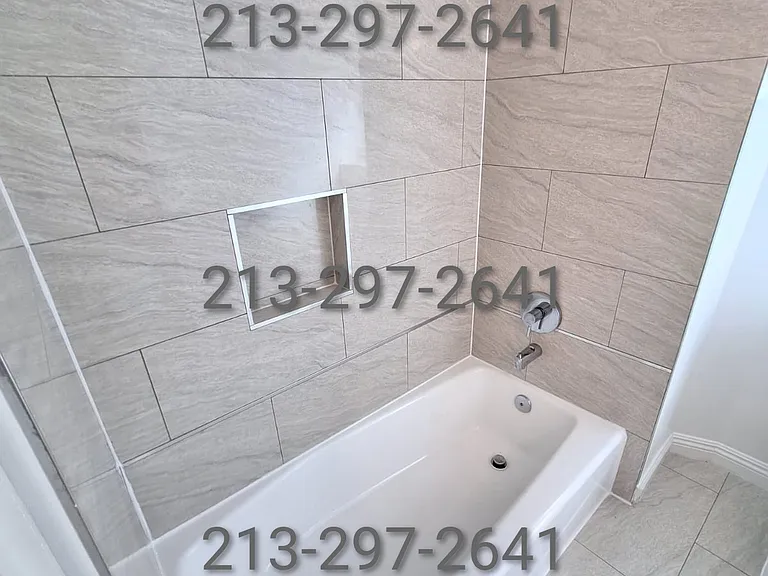 527 N Coronado St #16 — Photo 13