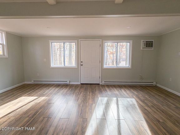 5th image of 17 Hilltop Cir