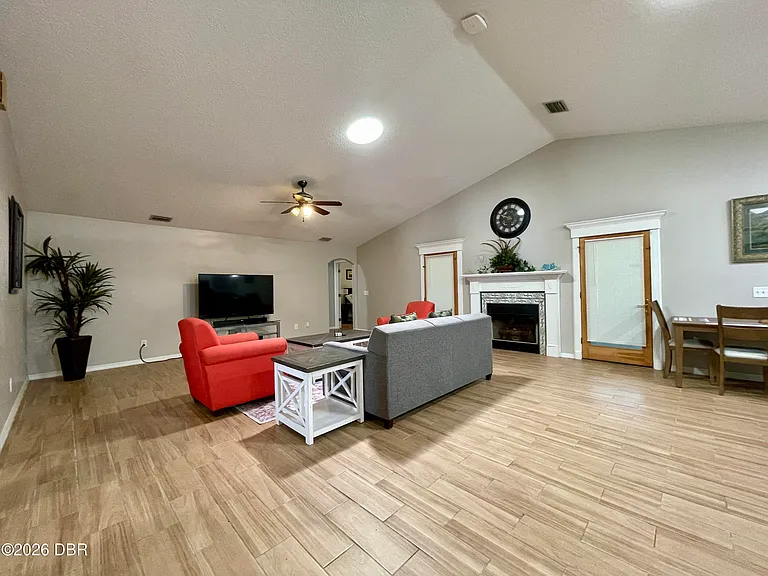 947 McDonald Rd — Photo 10