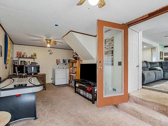 5th image of 15118 W 63rd St