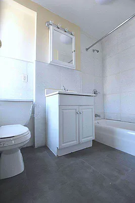 Rented by Esquire Management Corp | media 4