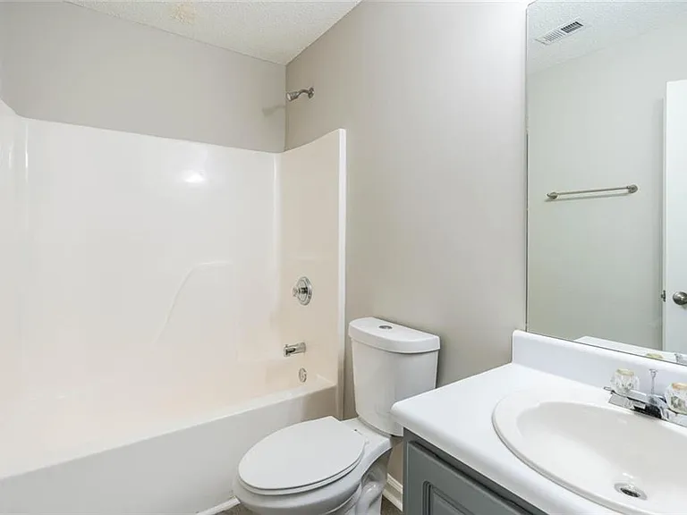 3272 Peach Ct NW — Photo 28