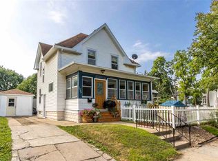 1325 W 5th St, Waterloo, IA 50702