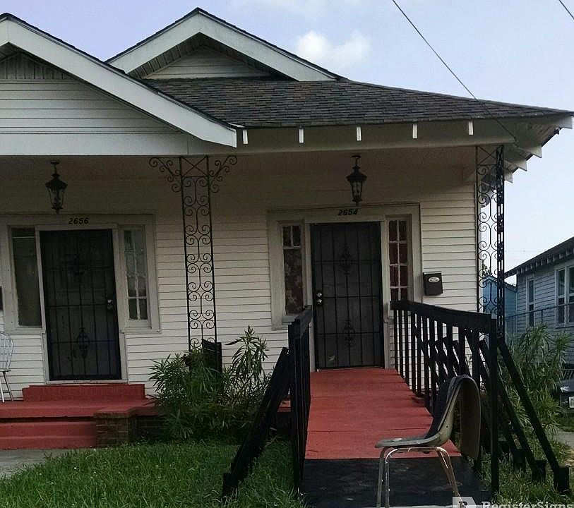 1st image of 2654 Gladiolus St