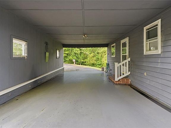 2nd image of 4701 New Walkertown Rd