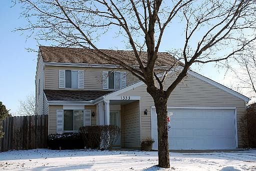 1st image of 1333 S River Oak Dr