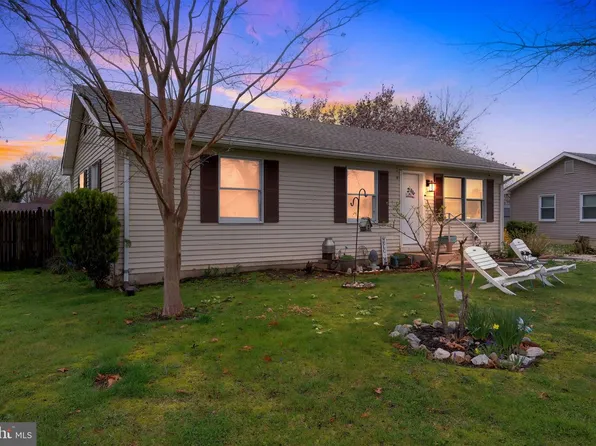 432 Laredo Dr, Smyrna, DE 19977