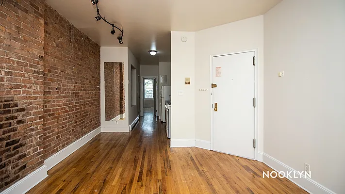 Rented by Nooklyn NYC LLC | media 5