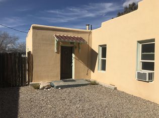 1209 7th St NW #B, Albuquerque, NM 87102