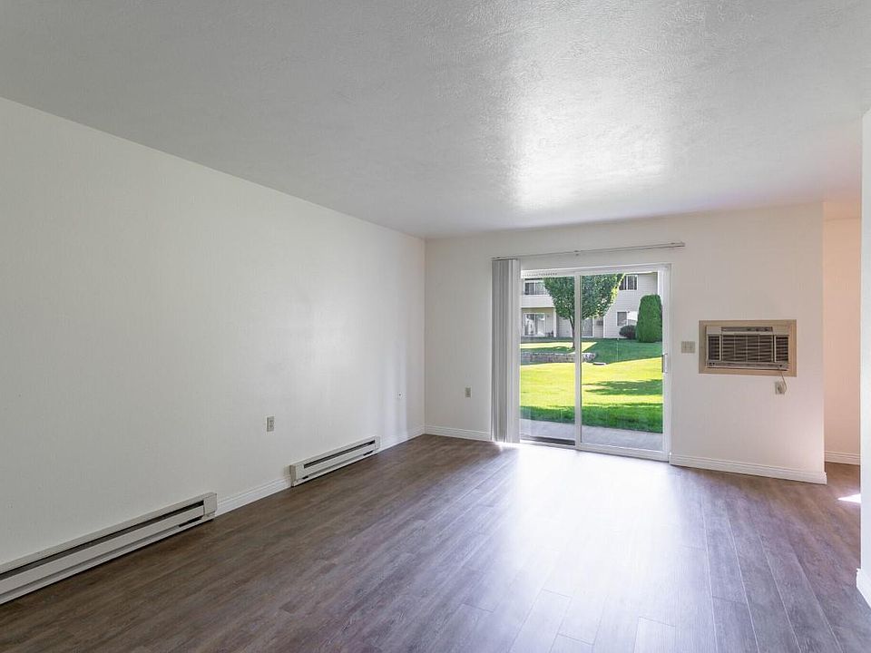 1st image of 2525 E 53rd Ave #G206