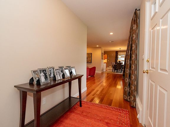 5th image of 121 Madeline Street
