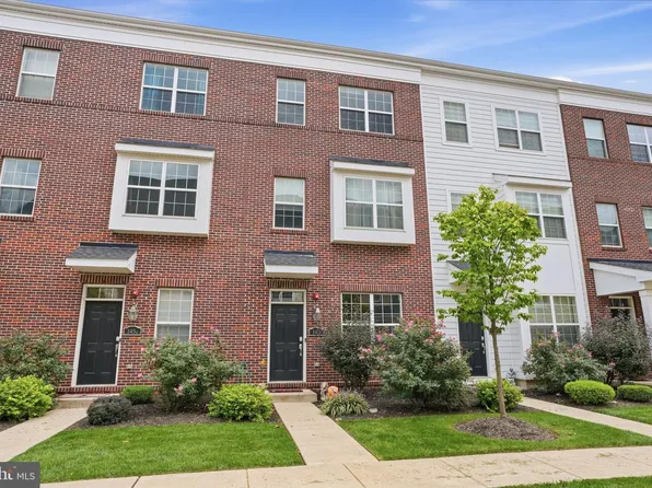 143 Fleet Ct, Bensalem, PA 19020