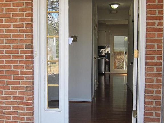 3rd image of 20932 Scottsbury Dr