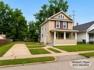 404 Leslie St, Lansing, MI 48912