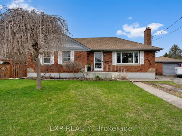 6396 Laura Cres, Niagara Falls, ON L2G 5E4