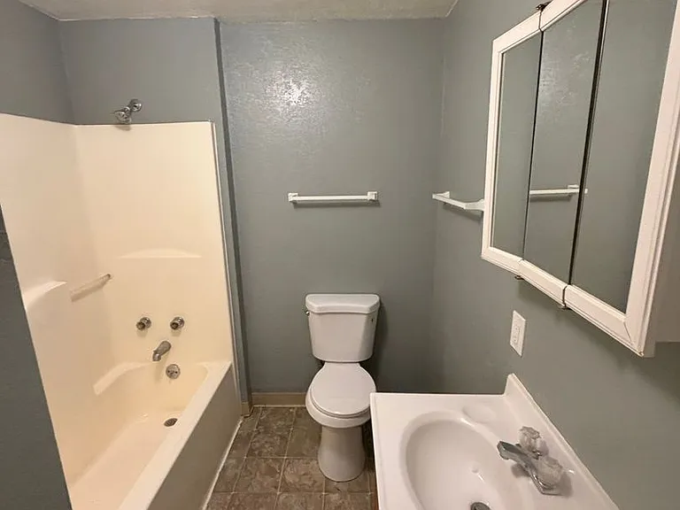 5883 Onyx Ave — Photo 7