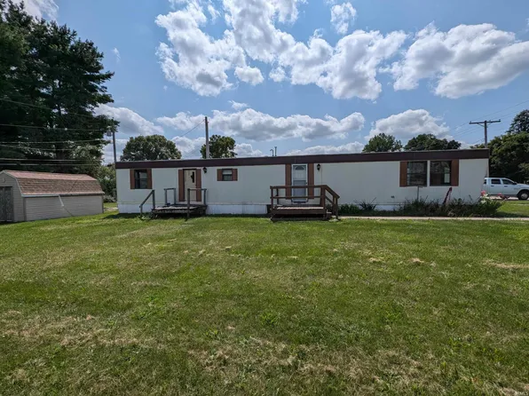 513 W 10th St, Peru, IN 46970