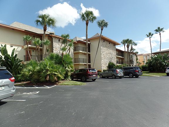 5th image of 2400 S Ocean Drive #1032
