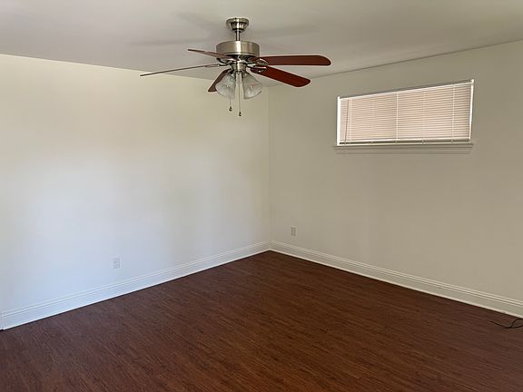 5th image of 3625 W Metairie Ave S